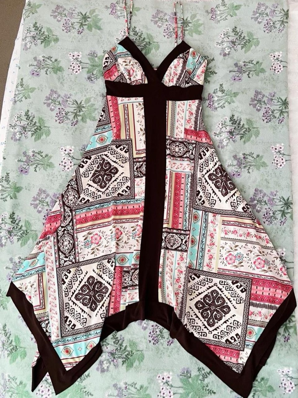 Vintage XOXO Bandana Style Handkerchief Fairy Midi Length Floral Print Dress 🤎